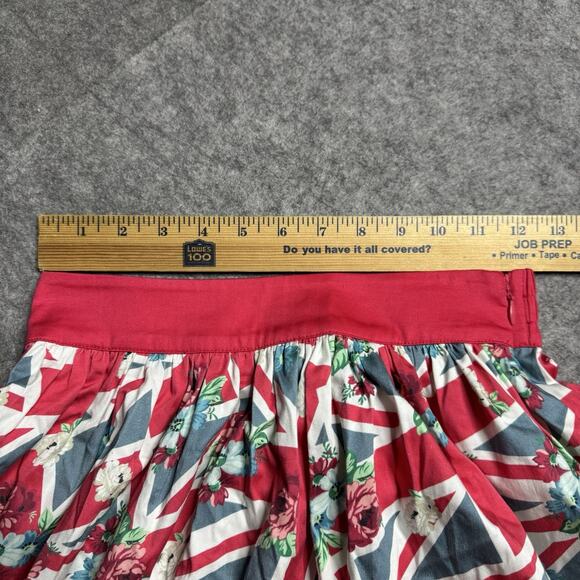 Disney Dress Shop Epcot United Kingdom Skirt Women's XS UK Flag Floral WDW NWT - Picture 9 of 10